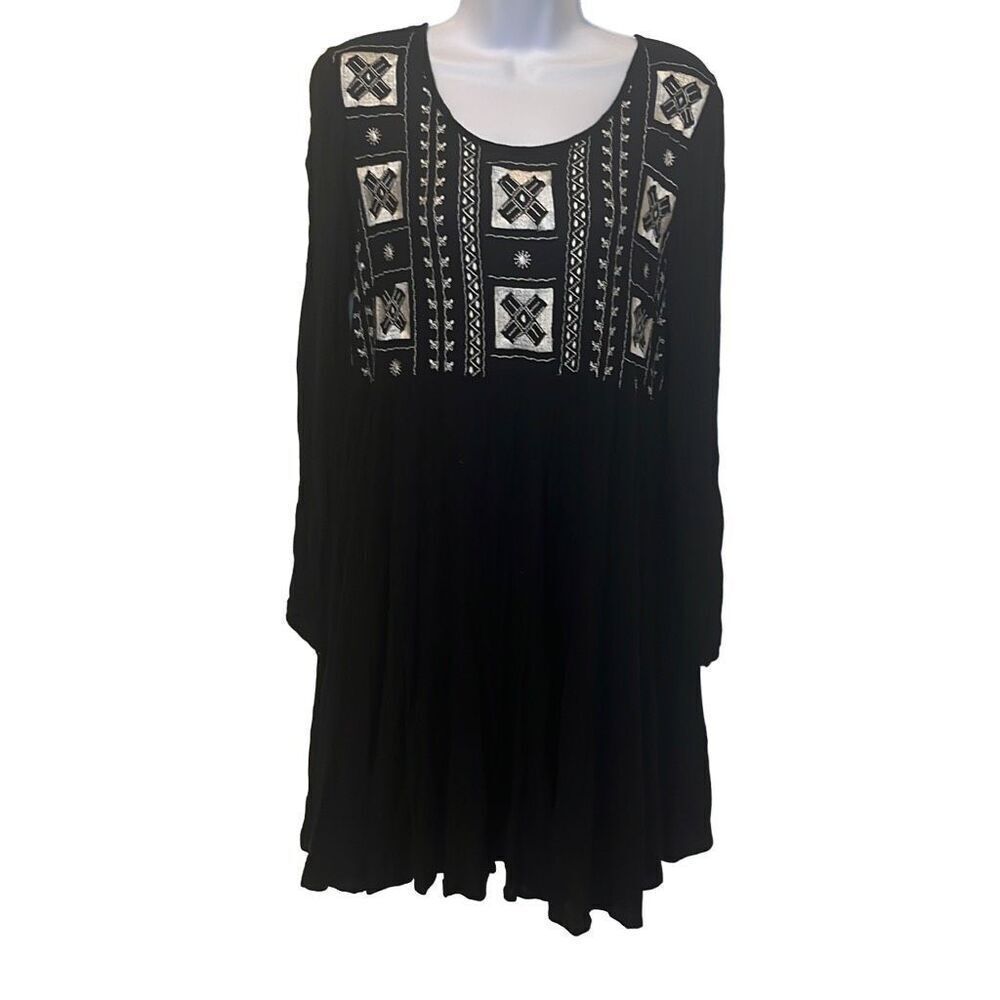 Staring at‎ Stars Black White Embroidered Babydoll Dress Medium Boho Whimsygoth